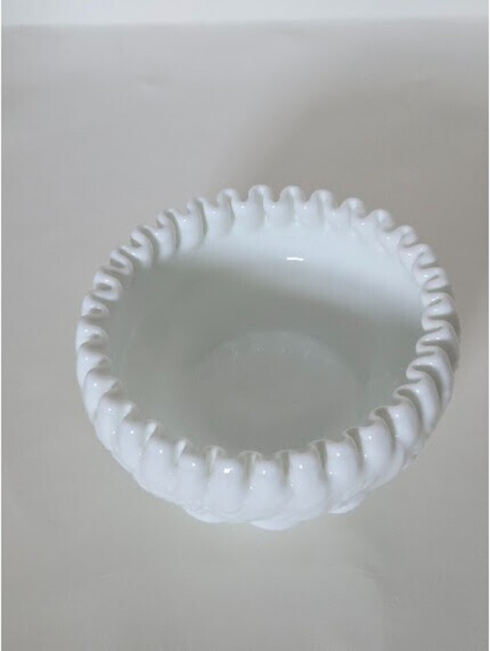 Westmoreland Milk Glass Grape Pattern Footed Bowl Ruffled Edge Vintage